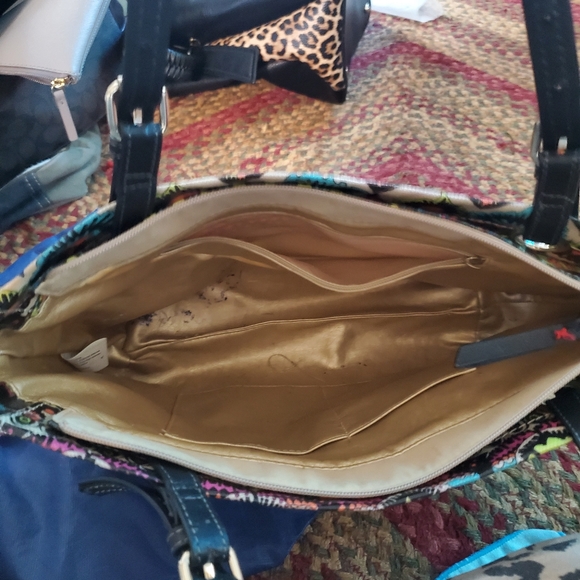 Purse - Picture 2 of 2